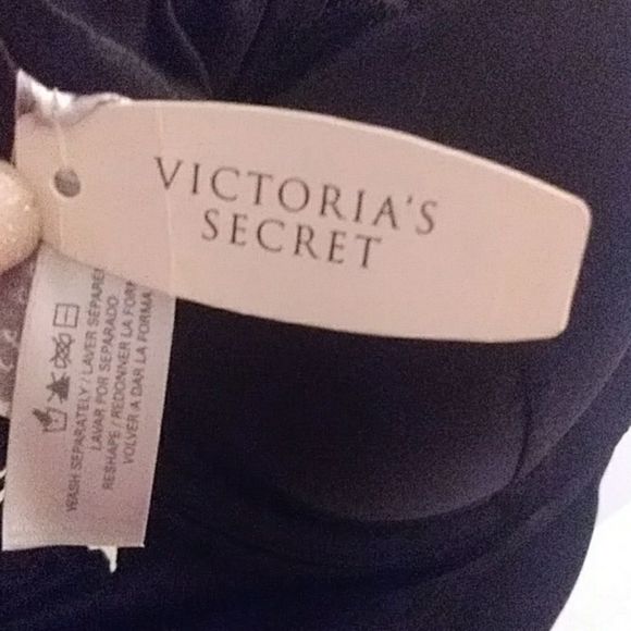‎New Victoria's Secret slip/nightie. - Picture 3 of 8